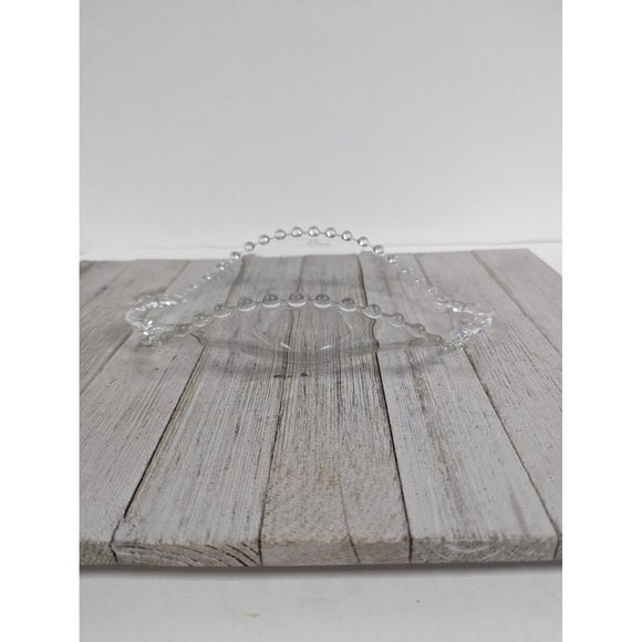 Vintage Imperial Glass Candlewick Handled Tray Plate Curved Platter 8 1/2" - Picture 7 of 7